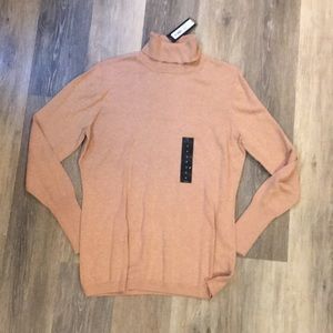 Worthingtom turtle neck, camel color, large, nwt